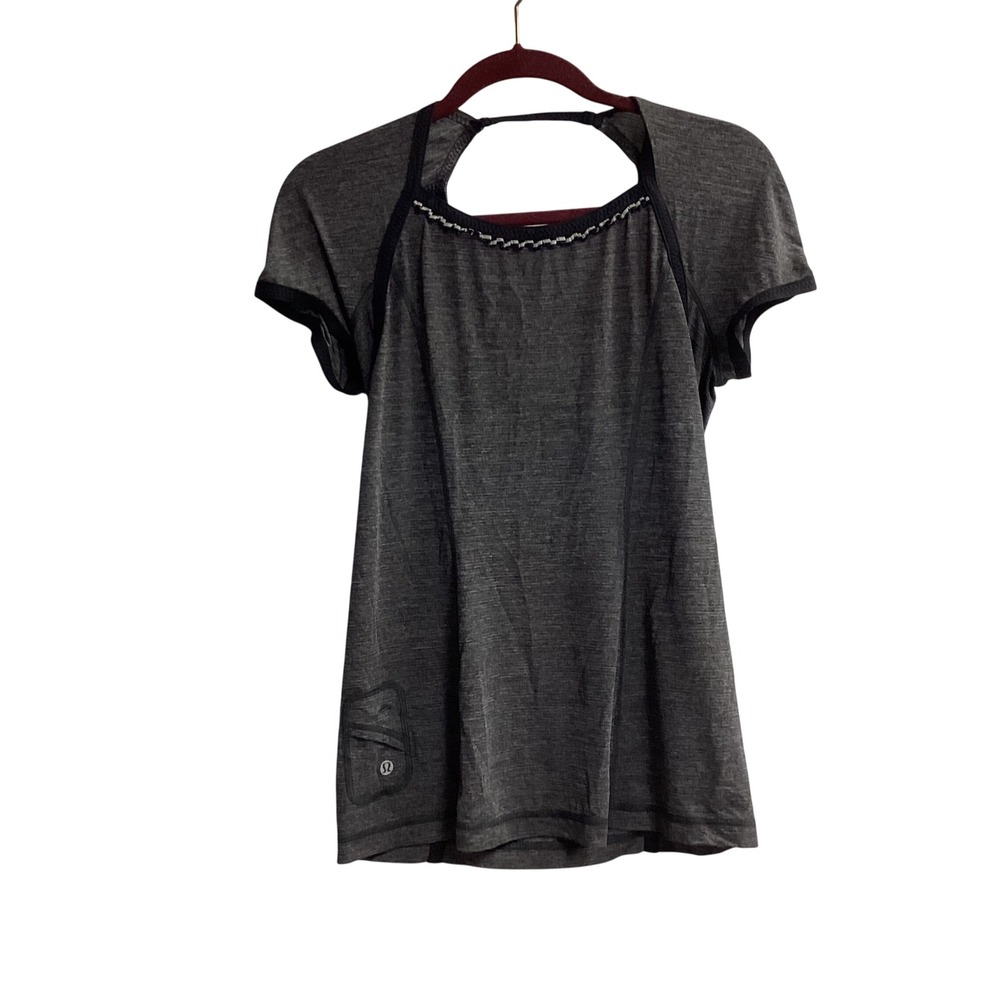 Lululemon Athletic Top Cutout Back Activewear T-Shirt Charcoal Gray Sz 8 Workout